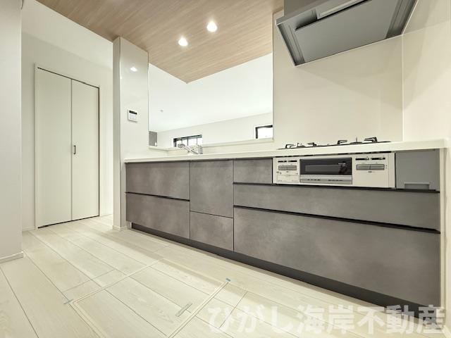 平塚市東中原2丁目　新築戸建　全3棟のキッチン|キッチンスペース