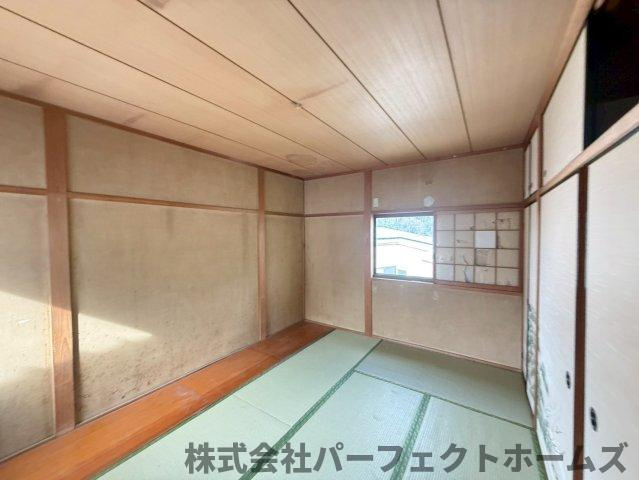茄子作1丁目戸建の和室|落ち着いた雰囲気の和室付きです