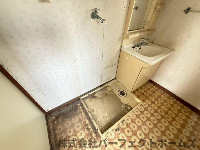 茄子作1丁目戸建の庭|洗濯機置場です