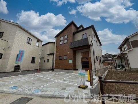 平塚市東真土2丁目　新築戸建　全3棟の前面道路含む現地写真|現地外観