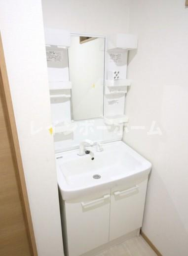 ラヴェール新生の洗面所