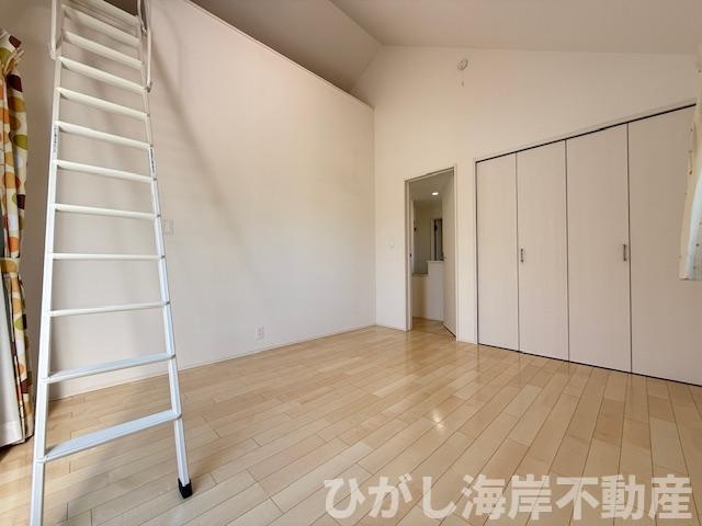 平塚市南原３丁目　中古戸建の内装|7帖　洋室