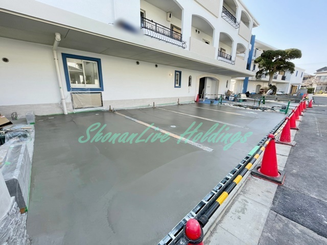 藤沢市辻堂６丁目の賃貸マンションのエントランス