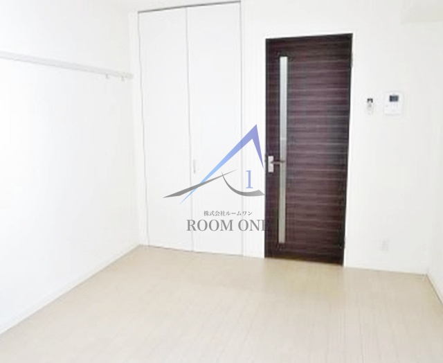 サウスコートの居間・リビング|洋室のお部屋です。