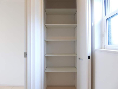 【寝室】 | リブリガーデン八王子(リブリガーデンハチオウジ)