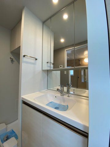 独立洗面台で身支度をすべて済ませてしまいましょう