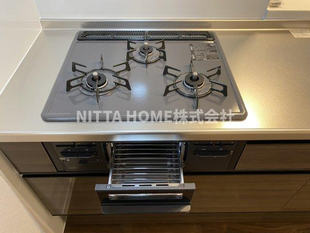 グラン・エストヴィルの洗面所|３口コンロ＆グリル付き◇