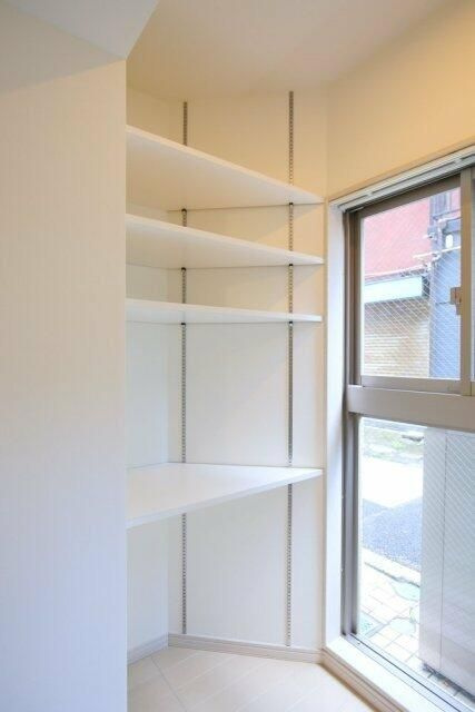 マーベラス鶯谷の収納