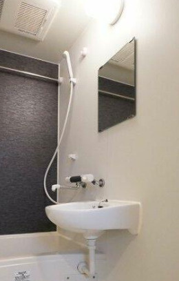 マーベラス鶯谷の洗面所