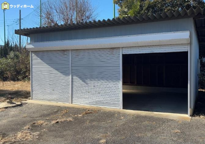 春日部市永沼　中古一戸建ての駐車場