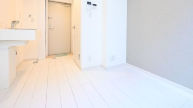 新宿区市谷台町の賃貸マンションの居間・リビング|（同一仕様写真）