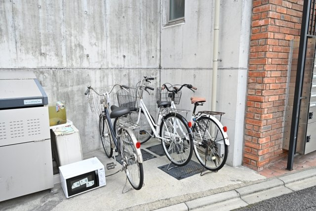 新宿区市谷台町の賃貸マンション