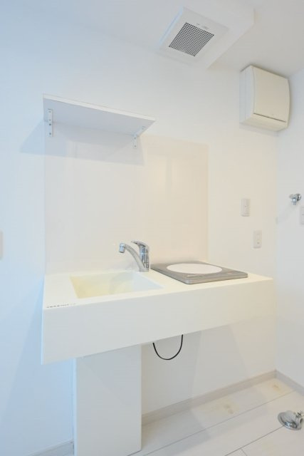 新宿区市谷台町の賃貸マンションのキッチン|（同一仕様写真）