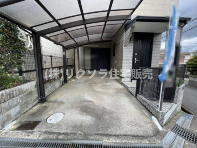 茄子作1丁目　中古一戸建ての駐車場|1台駐車可能
■物件内覧・資金計画相談・住宅ローン相談、リフォーム相談、お問合せ受付中■
※当日・翌日のご内覧、ご相談はお電話でのお問合せがスムーズです！