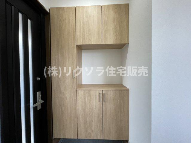 茄子作1丁目　中古一戸建ての収納|シューズボックス
■物件内覧・資金計画相談・住宅ローン相談、リフォーム相談、お問合せ受付中■
※当日・翌日のご内覧、ご相談はお電話でのお問合せがスムーズです！