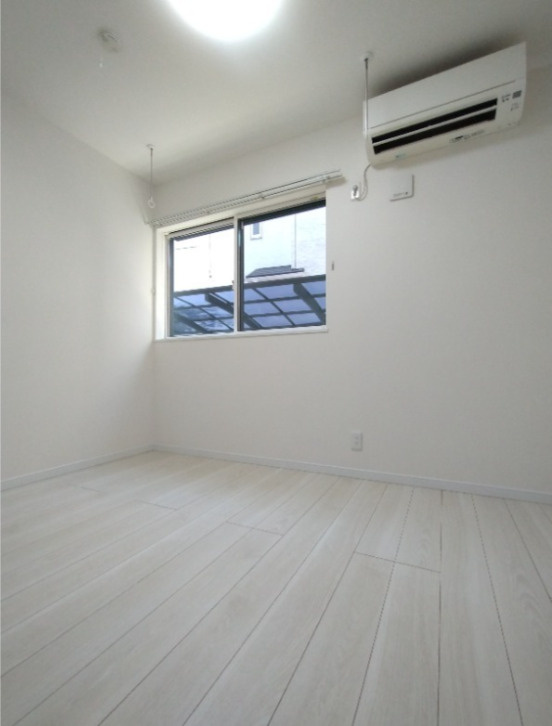 ソルナクレイシア平和台の居間・リビング