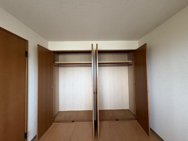 ベルビューハイムの収納|洋室クローゼット