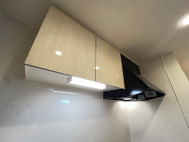 Ｐｌｕｍａ　Ｂｒａｎｃａのキッチン|キッチン吊り戸棚