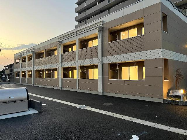 Ｐｌｕｍａ　Ｂｒａｎｃａの外観|外観写真（夜）