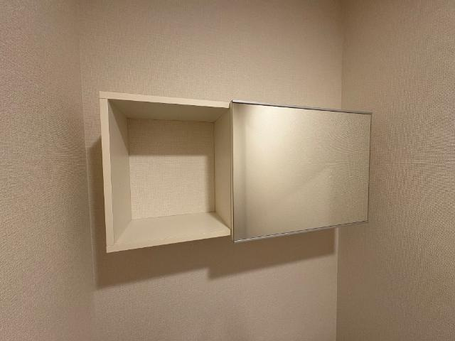 ソレイユ蓮台寺の収納|トイレ収納