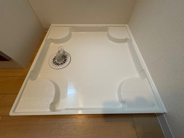 ソレイユ蓮台寺のその他|洗濯機置場