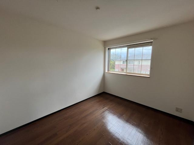 スカイヴィレッジ城南Ｂ棟の寝室|南側洋室