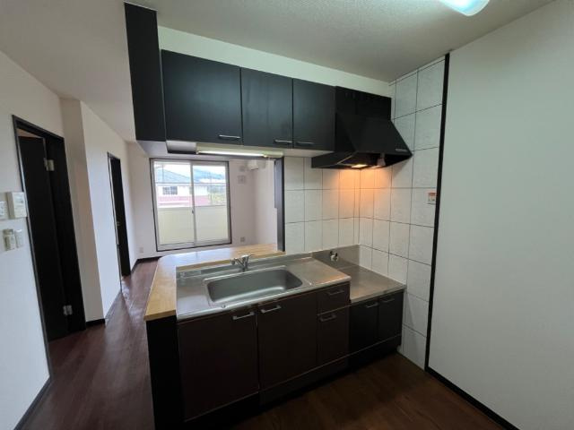 スカイヴィレッジ城南Ｂ棟のキッチン|キッチン