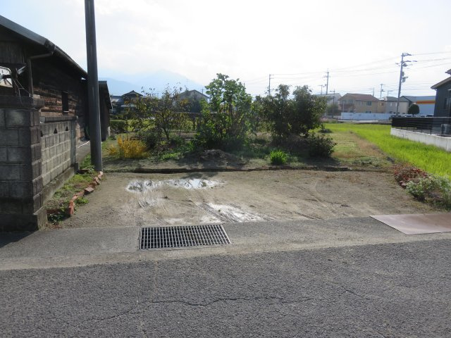西条市朔日市の売地