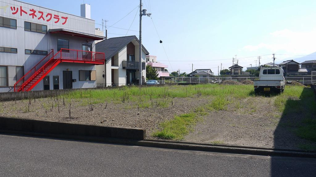 西条市氷見乙の売地