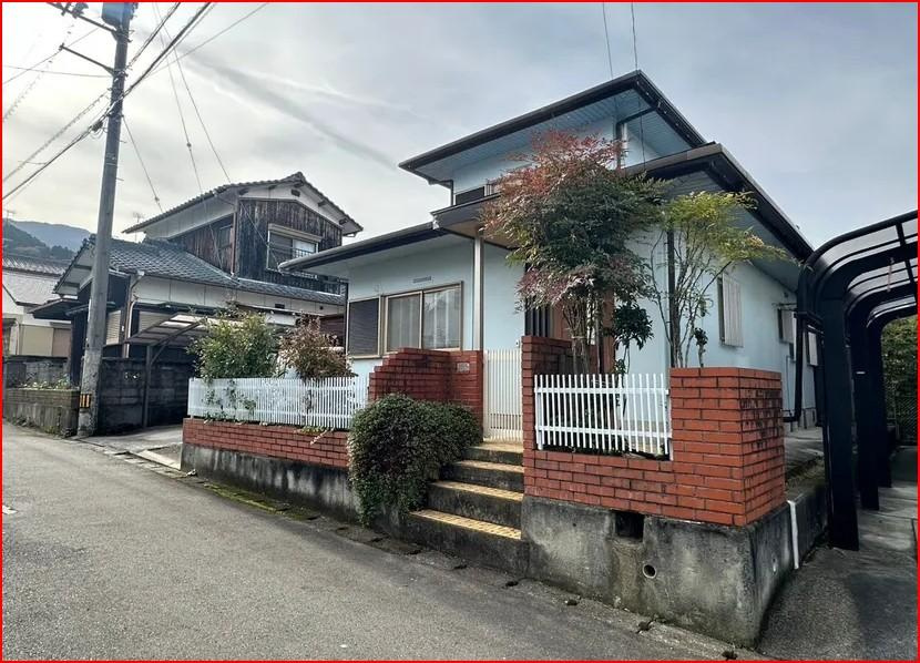 新居浜市萩生の中古一戸建