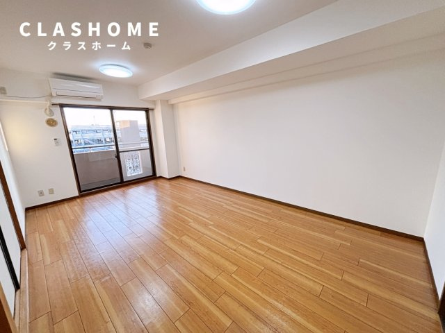 ジャルダン桜町　　　刈谷市の賃貸ならクラスホーム刈谷店の居間・リビング|同物件の別部屋になります。