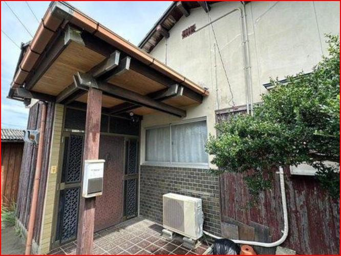 新居浜市中村４丁目の中古一戸建