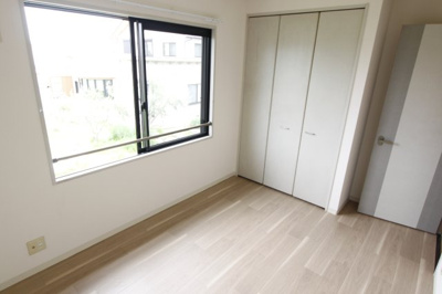 【セキュリティ】 | シャルマンカマダ | カラーモニターフォンで安心