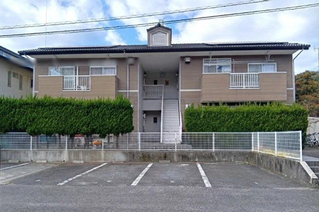 西条市中野甲の一棟アパート