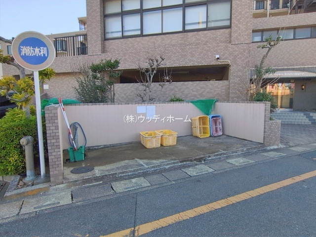 ライオンズガーデン北越谷　中古マンションの外観