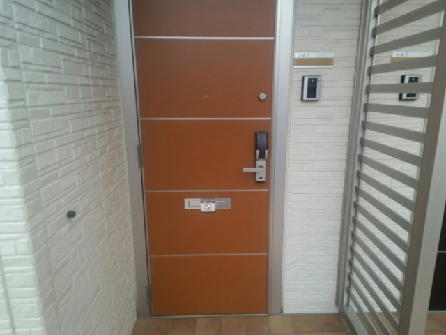 ベルメゾンⅡの玄関