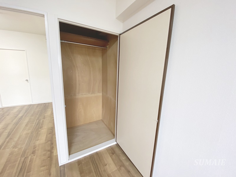 日東北袋ハイツの収納|リビング収納☆