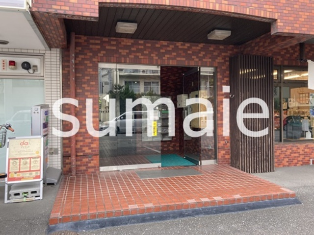 日東北袋ハイツのエントランス|エントランススペース。