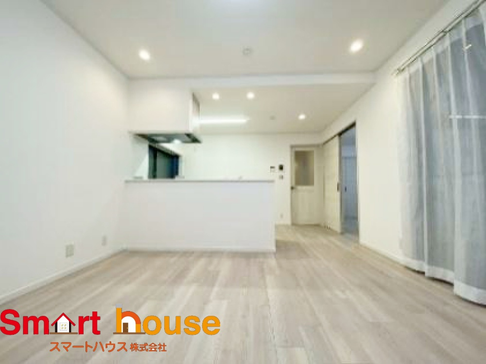 東村山市秋津町二丁目　リノベーション物件の居間・リビング