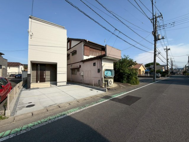 【前面道路含む現地写真】 | 高崎市上和田町　新築住宅