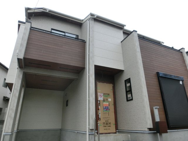 川越市仙波町　可変型3（4）LDK+カースペース２台付き　新築戸建ての外観