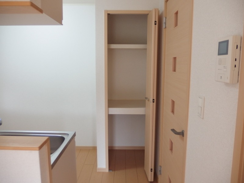 Ｌａ　Ｍｅｒｅ　真伝の収納