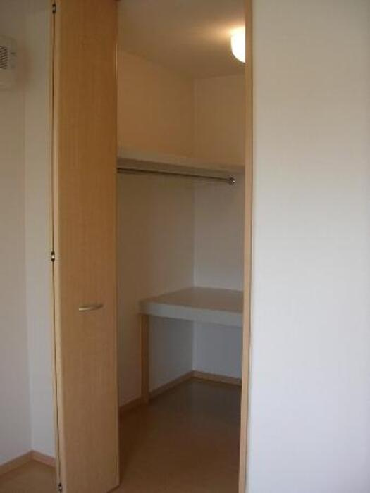 キャトルスクアール本宮　Ｂの収納