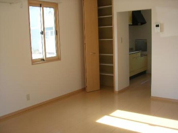 キャトルスクアール本宮　Ｂの居間・リビング