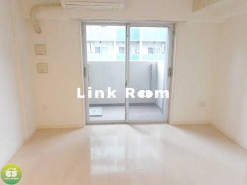 グローベルザ・スイート森下の居間・リビング