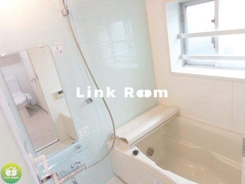 グローベルザ・スイート森下の浴室