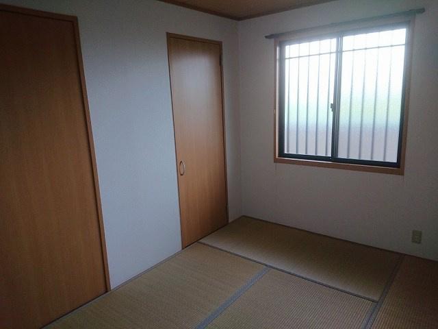 ミヤ・エレガンテⅤの和室