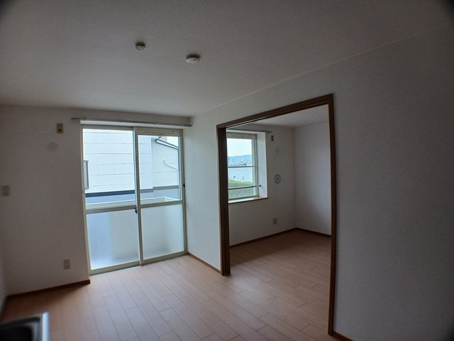 メゾンド・アスカ　Ａ棟の居間・リビング