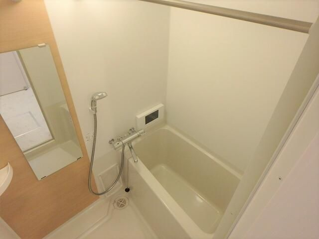 ＲＩＺＥＳＴ　ＦＯＮＴＡＩＮＥの浴室