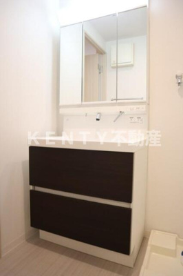 【洗面所】 | キャナルテラス品川 | 忙しい朝には欠かせない洗面所です